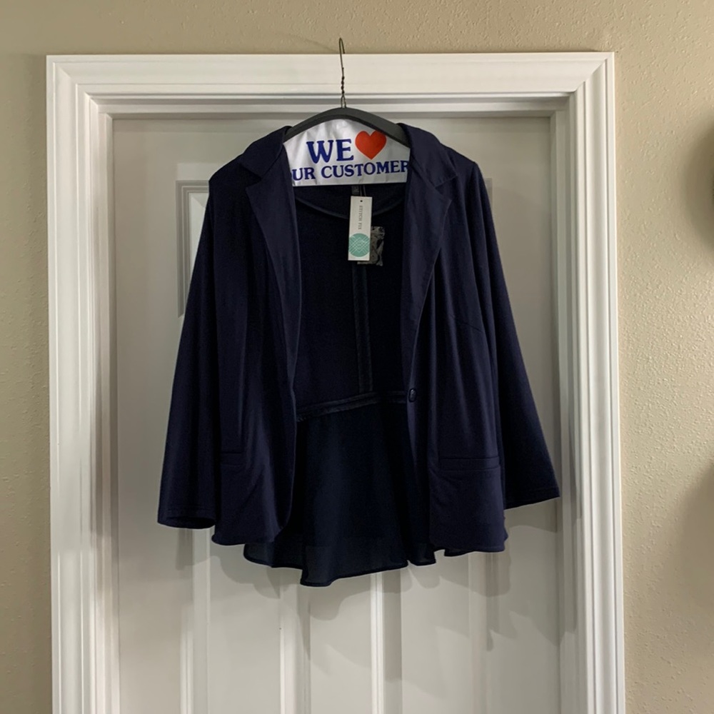 Market and Spruce blazer from Stitch Fix with frill detail in the back.